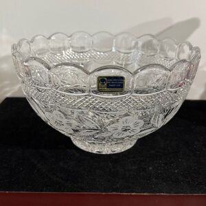 Vintage 8 1/2” Lausitzer Glas Crystal bowl German Democratic Republic